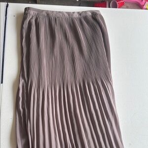 Pleated Taupe Skirt